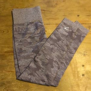 Gymshark Purple Camo Leggings, Size Medium